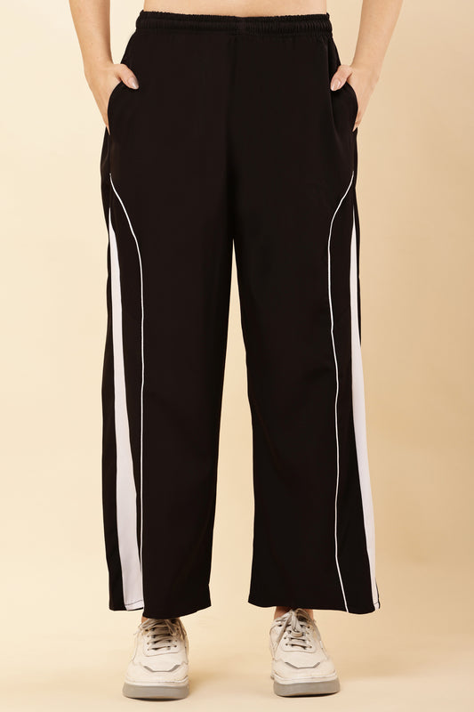 Women Solid Black Track Pants