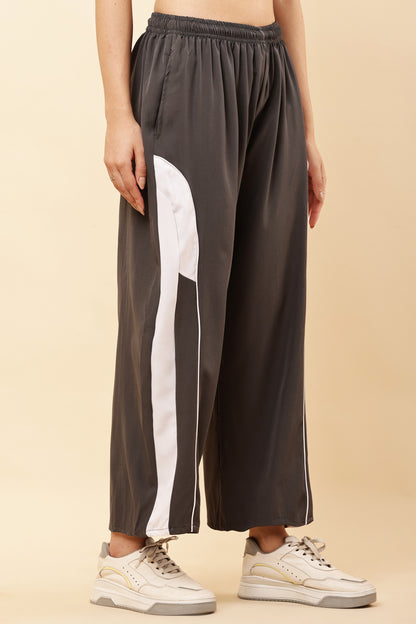 Women Solid Black Track Pants